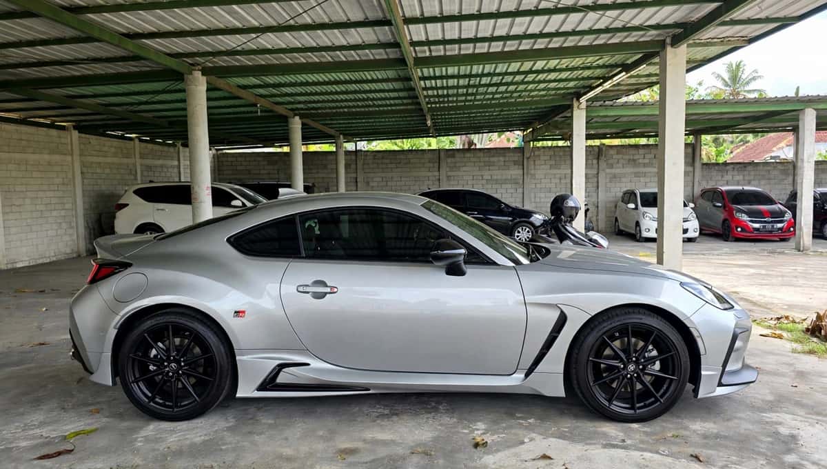 Toyota All New GR 86 Bali sewa dengan driver - GiorBaliTour 3