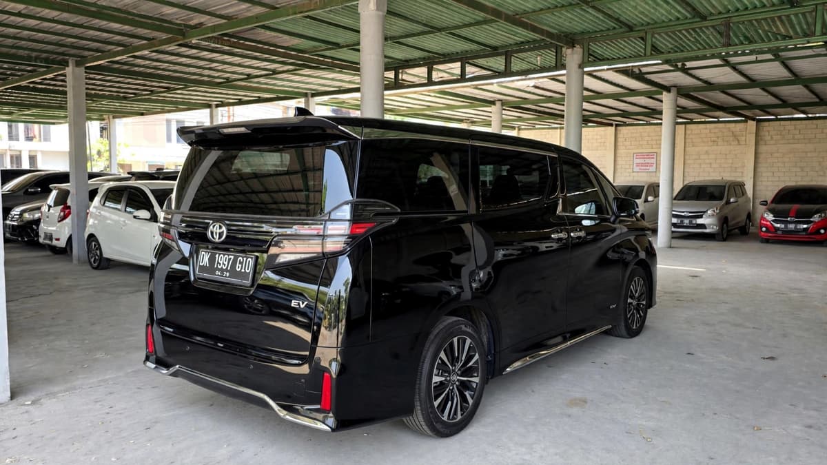 Vellfire VIP Type EV Bali rental - GiorBaliTour fleet for rent
