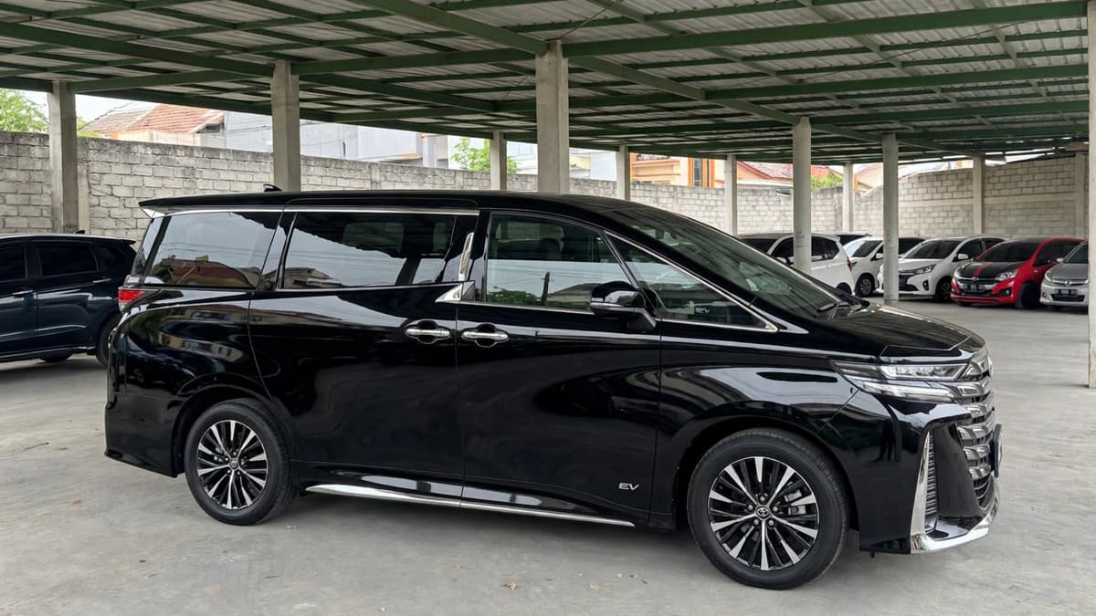 Vellfire VIP Type EV Bali rental - GiorBaliTour fleet for rent